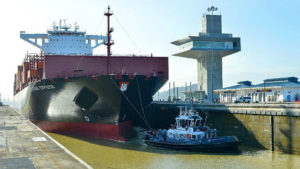 valparaiso-express-panama-canal-16x9