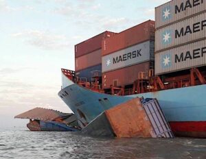 Collision on Amazon river Collision on Amazon river
