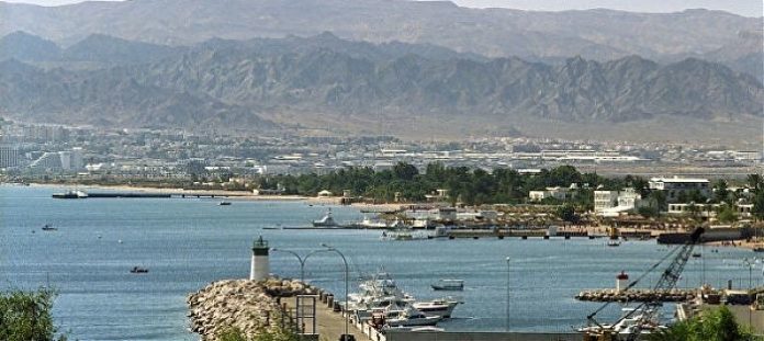 Iranian tanker under US sanctions breaks down in Red Sea