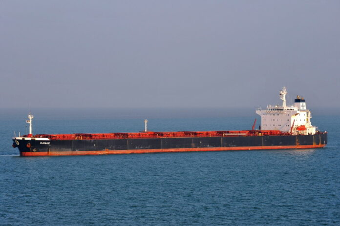 Bulk carrier with a batch of coal from Colombia dropped into Pivdenny port