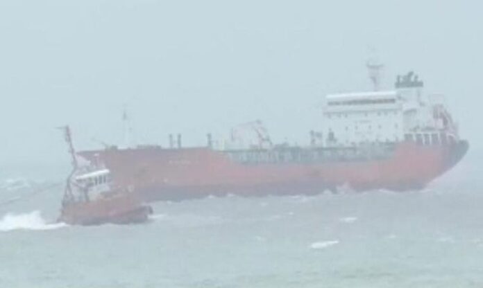 Tanker aground, Mormugao