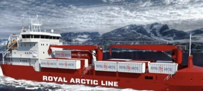 Арктическая линия Royal Arctic Line расширяет свой флот