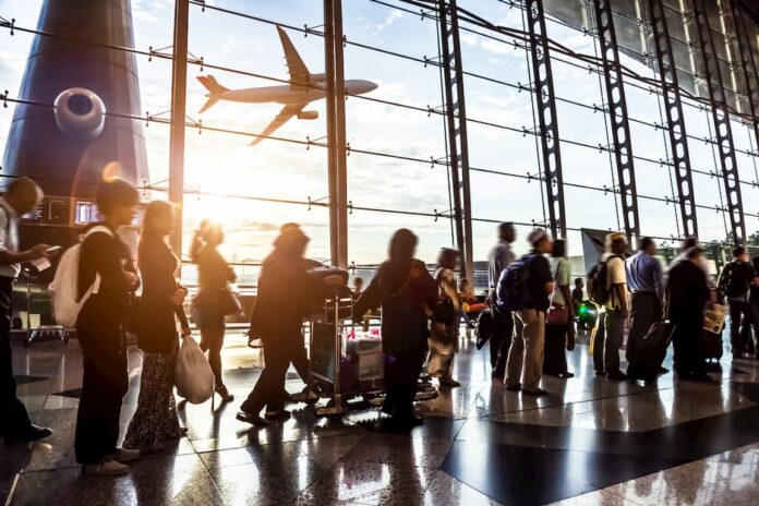 What have a seafarer traveling as a business tourist to know?